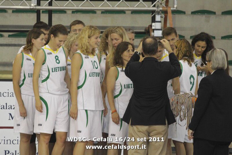 110924 sport 796_tn.jpg